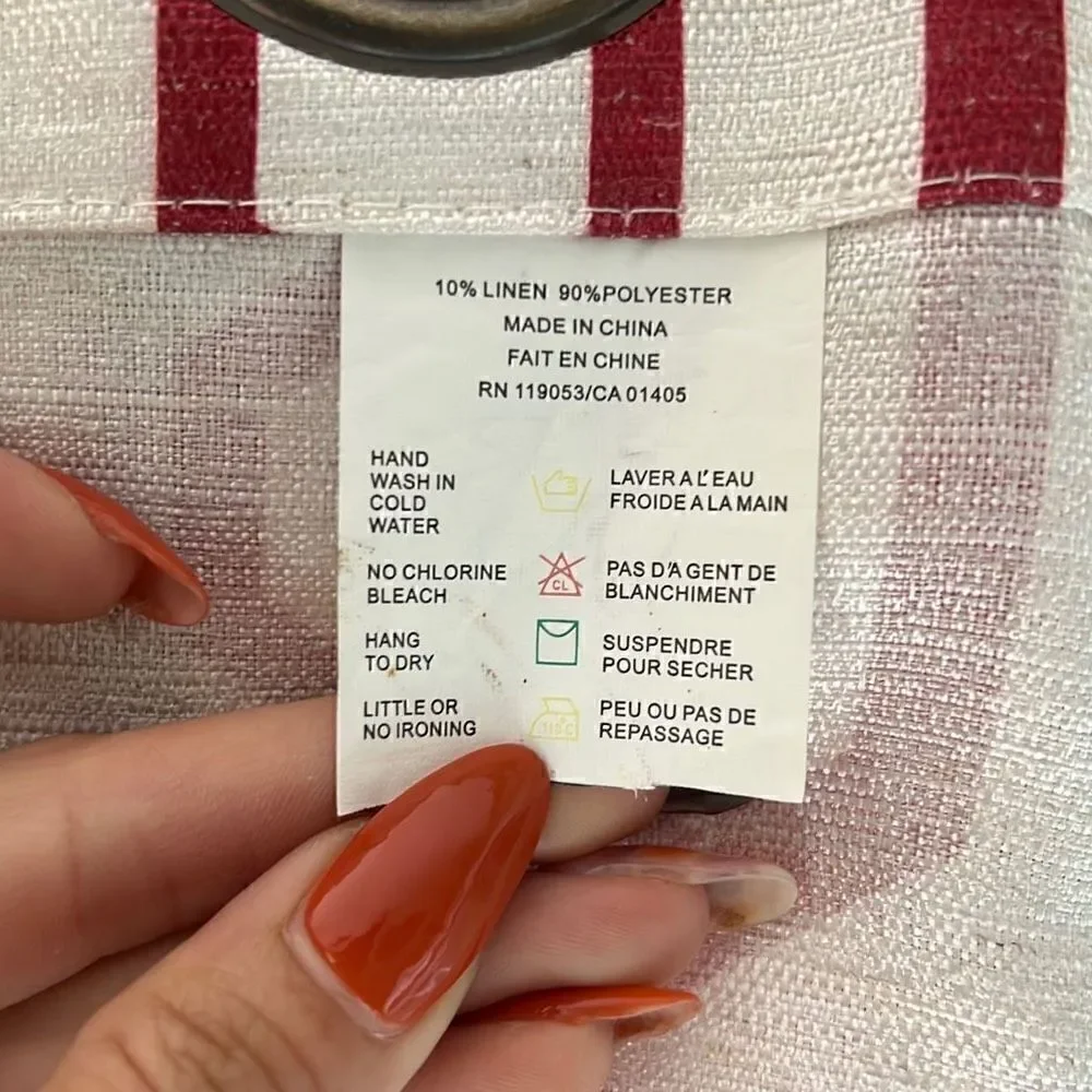 The Vermont Country Store Red White Geometric Linen Blend Curtain 4 Piece Set